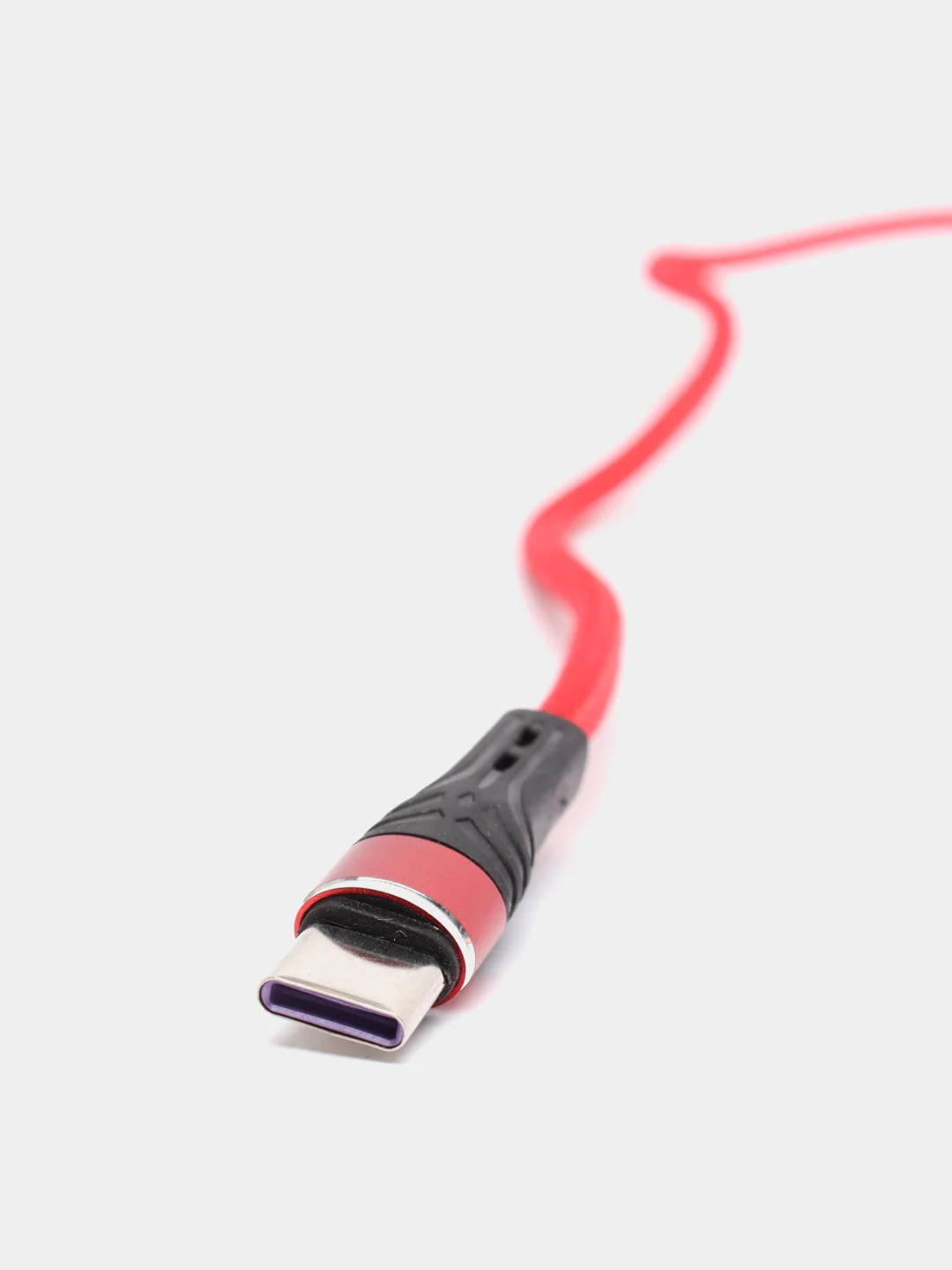 Красный кабель для зарядки телефона USB Type-С / Micro-USB / Lightning, 1 м