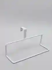 Белый держатель для полотенец на дверцу