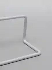 Белый держатель для полотенец на дверцу