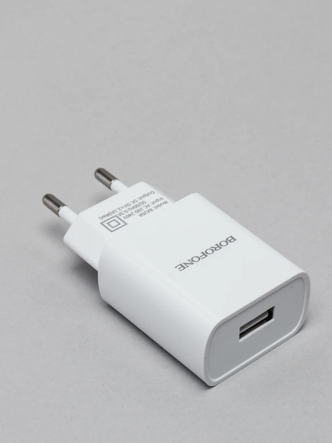 Сетевое зарядное устройство 2.1A USB Borofone BA20A, комплект с кабелем Mirco-USB