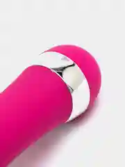 Бежевый вибратор женский
