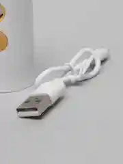 Белый увлажнитель воздуха и кожи лица портативный ручной с подсветкой, с USB зарядкой