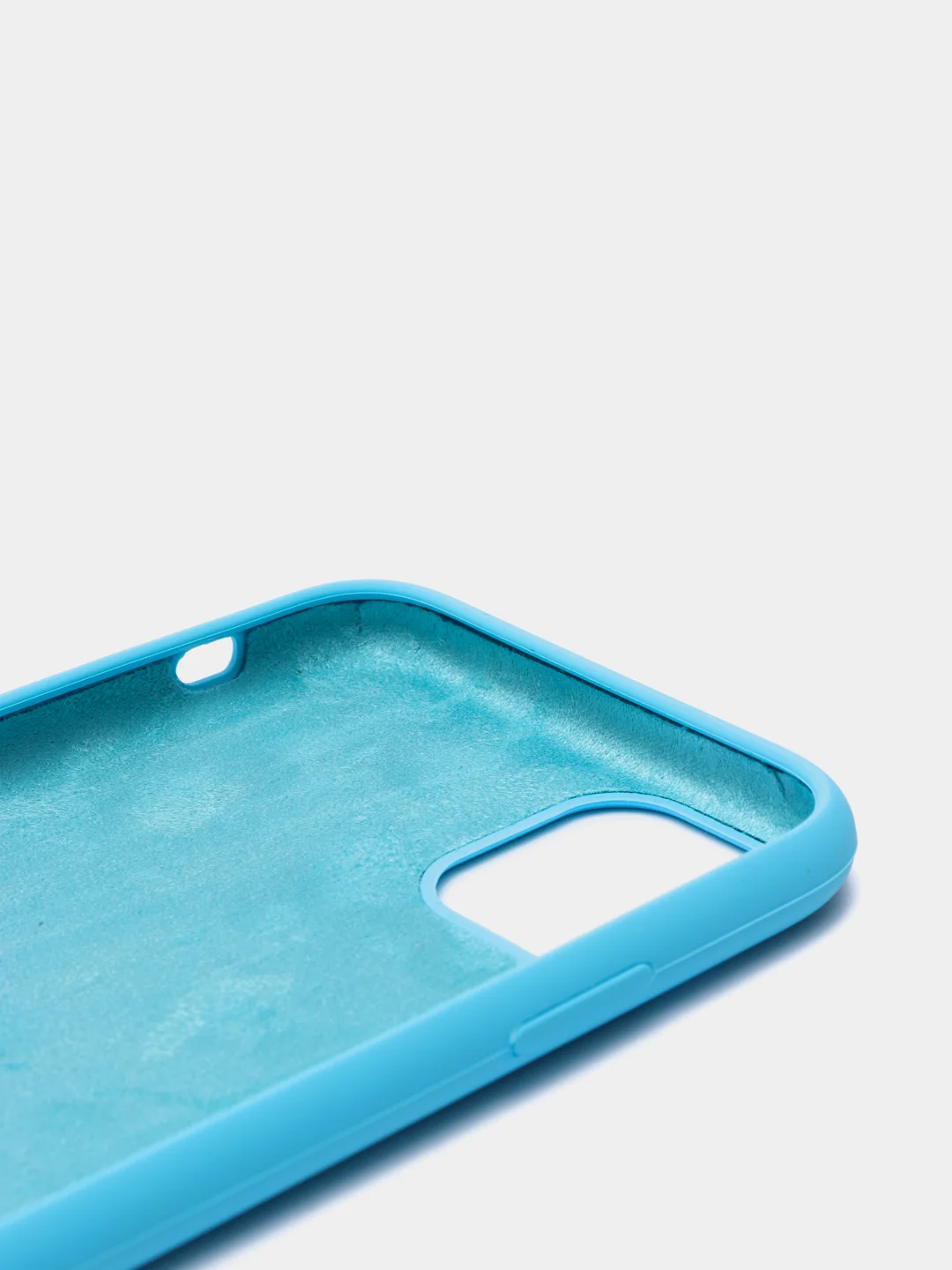 Голубой чехол Silicone Case для iPhone 11, с открытым низом