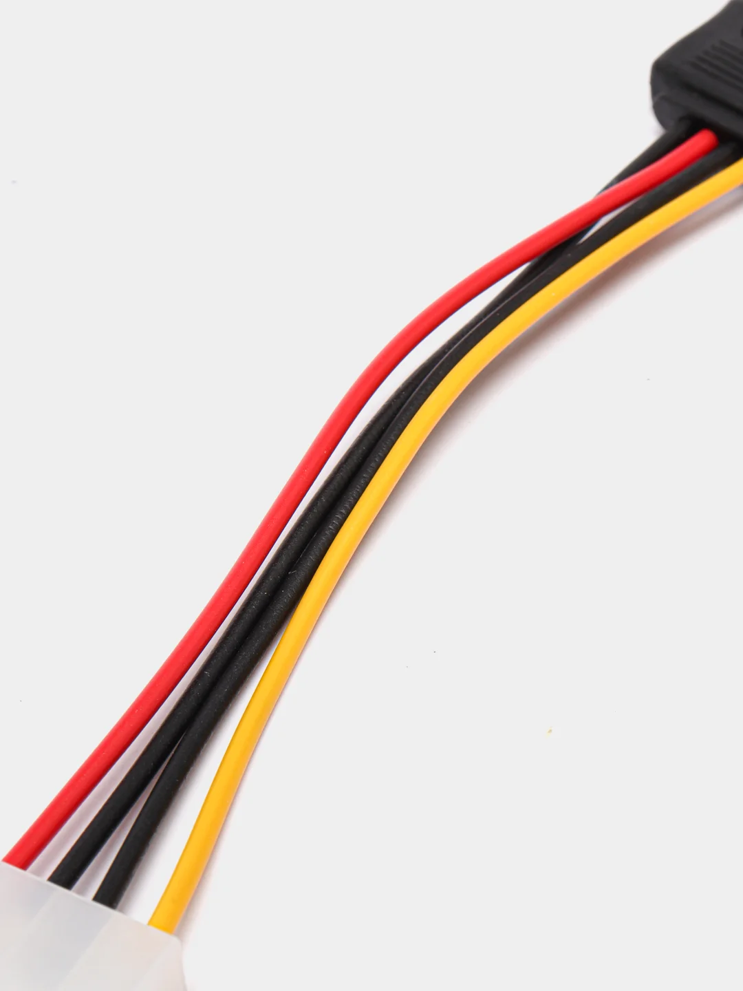 Кабель питания Molex - SATA. Литой. 20cm