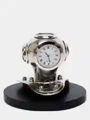 Часы настольные с компасом, диаметр 4,5 см, батарейка 1"SR626W", 13 х 10 х 10,5 см