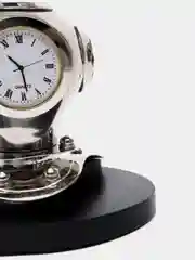 Часы настольные с компасом, диаметр 4,5 см, батарейка 1"SR626W", 13 х 10 х 10,5 см