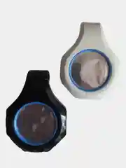 Белый автомобильный ароматизатор со сменным картриджем