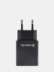 Черный зарядное устройство USB Defender UPA-21