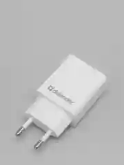 Белый зарядное устройство USB Defender UPA-21