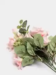 Розовый искусственные цветы розы, пионы, камелии, букет