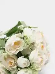 Белый искусственные цветы пионы, камелии, розы, букет