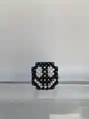 Кольцо смайл из бисера