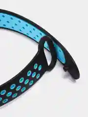 Голубой перфорированный cиликоновый ремешок для Xiaomi Mi Band 3 и Mi Band 4, ми банд 3/4