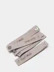 Серый бирка с кнопкой Hand made для вязанных изделий. Для рукаделия
