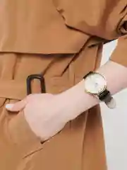 Черный женские кварцевые наручные часы