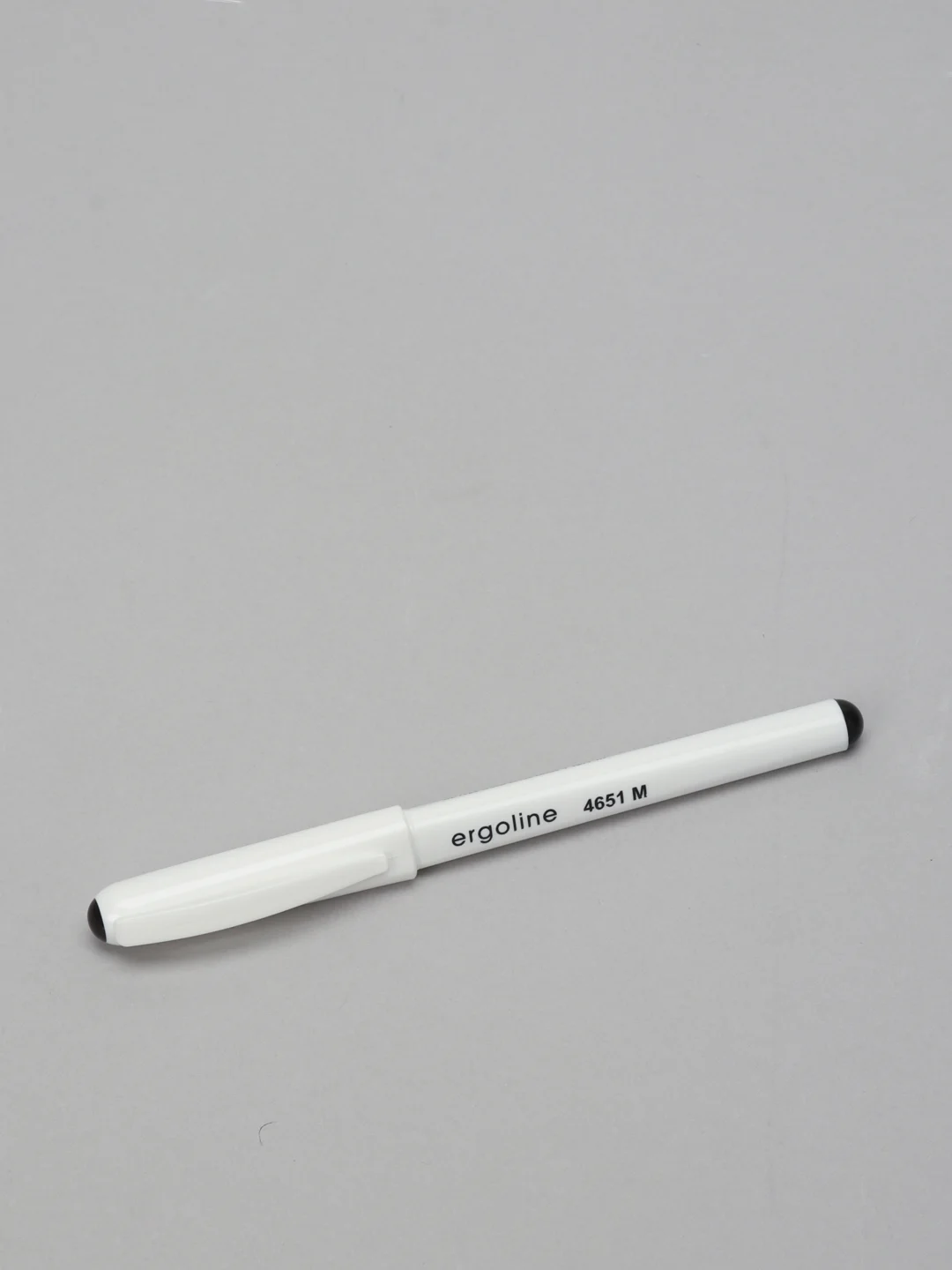 Ручка капиллярная черная "Handwriter", трехгранная, Centropen