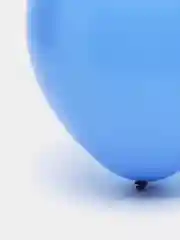 Синий воздушный шар