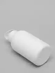 Белый бутылки с дозатором для шампуня