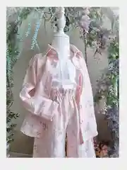 Белый костюм Silinda для девочки, батист
