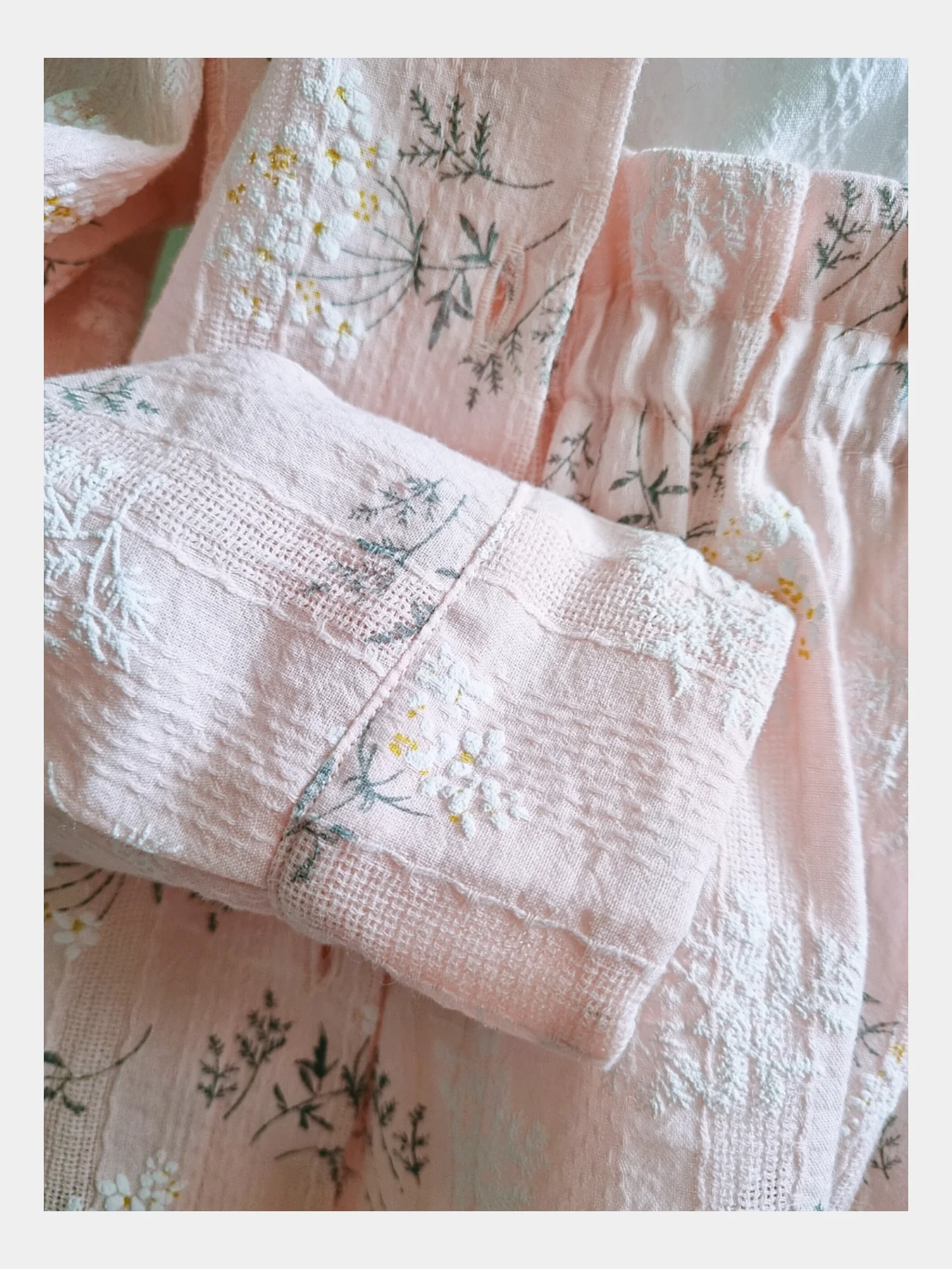 Белый костюм Silinda для девочки, батист
