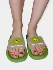 Женские шлёпанцы