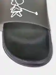 Черный женские шлепанцы