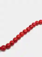 Красный бусины бирюза искусстве