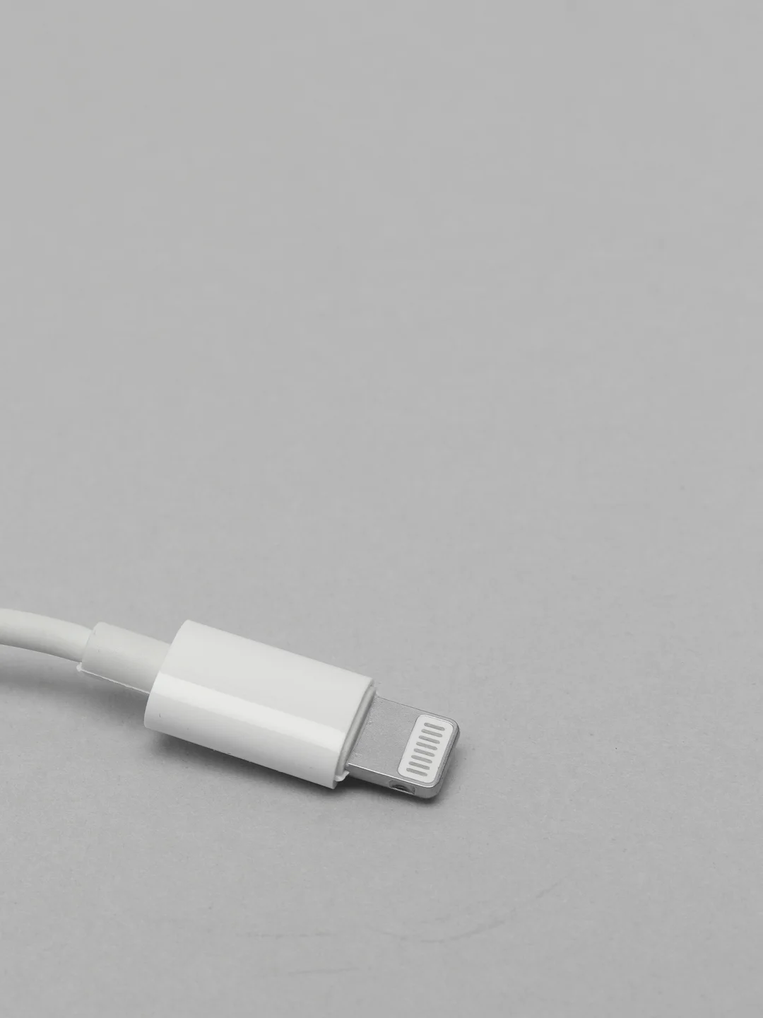 Aux адаптер переходник аудио конвертер Lightning / 3.5mm Jack для Apple iPhone