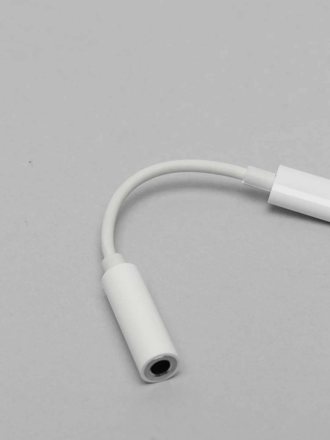 Aux адаптер переходник аудио конвертер Lightning / 3.5mm Jack для Apple iPhone