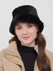 Черный панама меховая с прямыми полями (шапка)