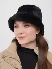 Черный панама меховая с прямыми полями (шапка)