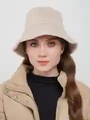 Бежевый панама двусторонняя, теплая