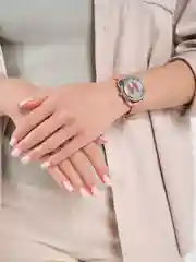 Бежевый женские кварцевые часы
