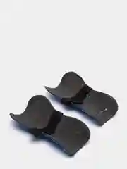 Синий щитки футбольные