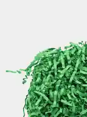 Зеленый бумажная стружка - наполнитель для коробок