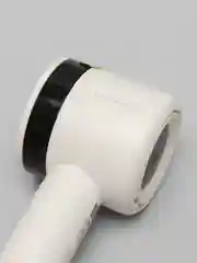 Белый машинка для удаления катышков DEERMA DEM-MQ813W, белый