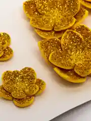 Золотой цветы "Кувшинки" для декора и рукоделия