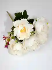 Кремовый искусственные цветы пионы, камелии, розы, букет
