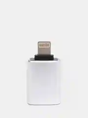 Переходник адаптер Lightning-USB OTG на iPhone