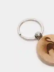 Серый брелок с гравировкой