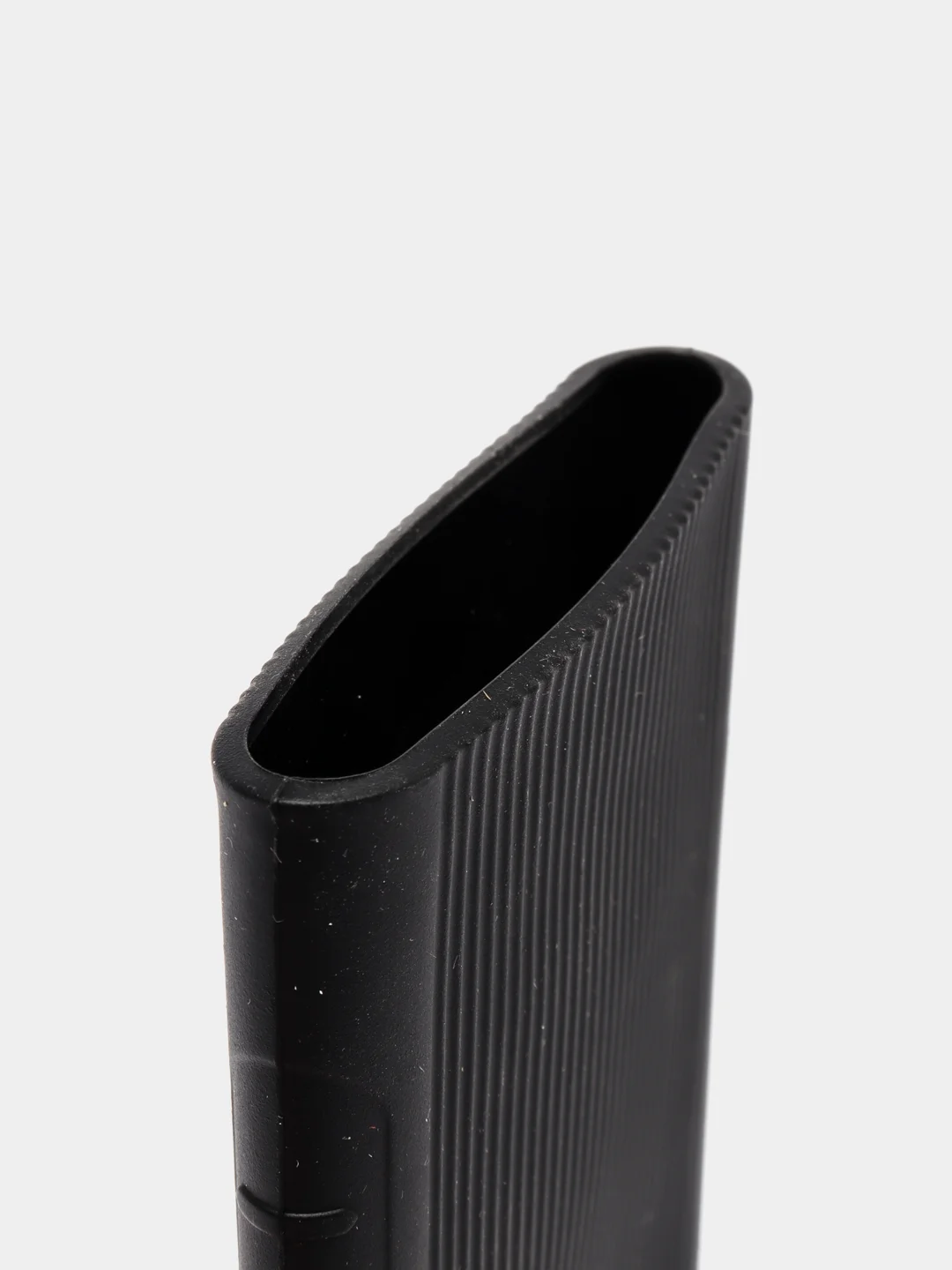 Черный чехол на повербанк повербенк Xiaomi Power Bank 2i 10000 mah PLM09ZM