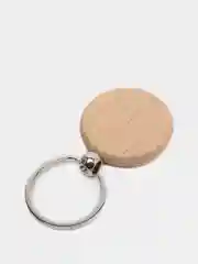 Угольный брелок с гравировкой