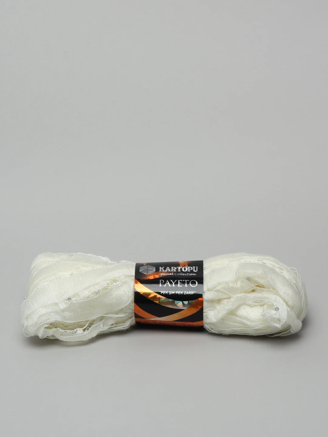 Молочный ленточная пряжа с паетками, 100 гр, 36 м, Payeto