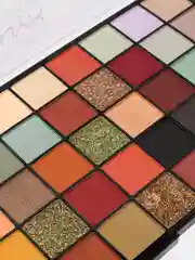 Палетка теней Ultimate Utopia Shadow Palette Summer