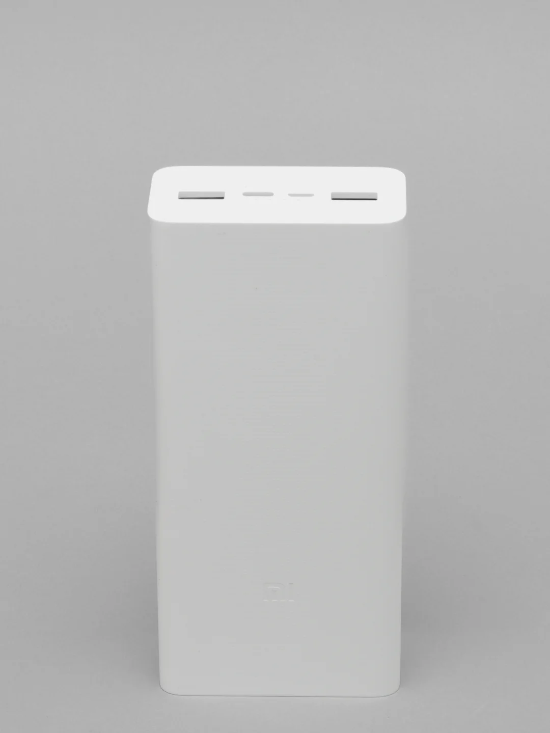 Белый внешний аккумулятор Xiaomi Mi Power Bank 3 30000 mAh, PB3018ZM