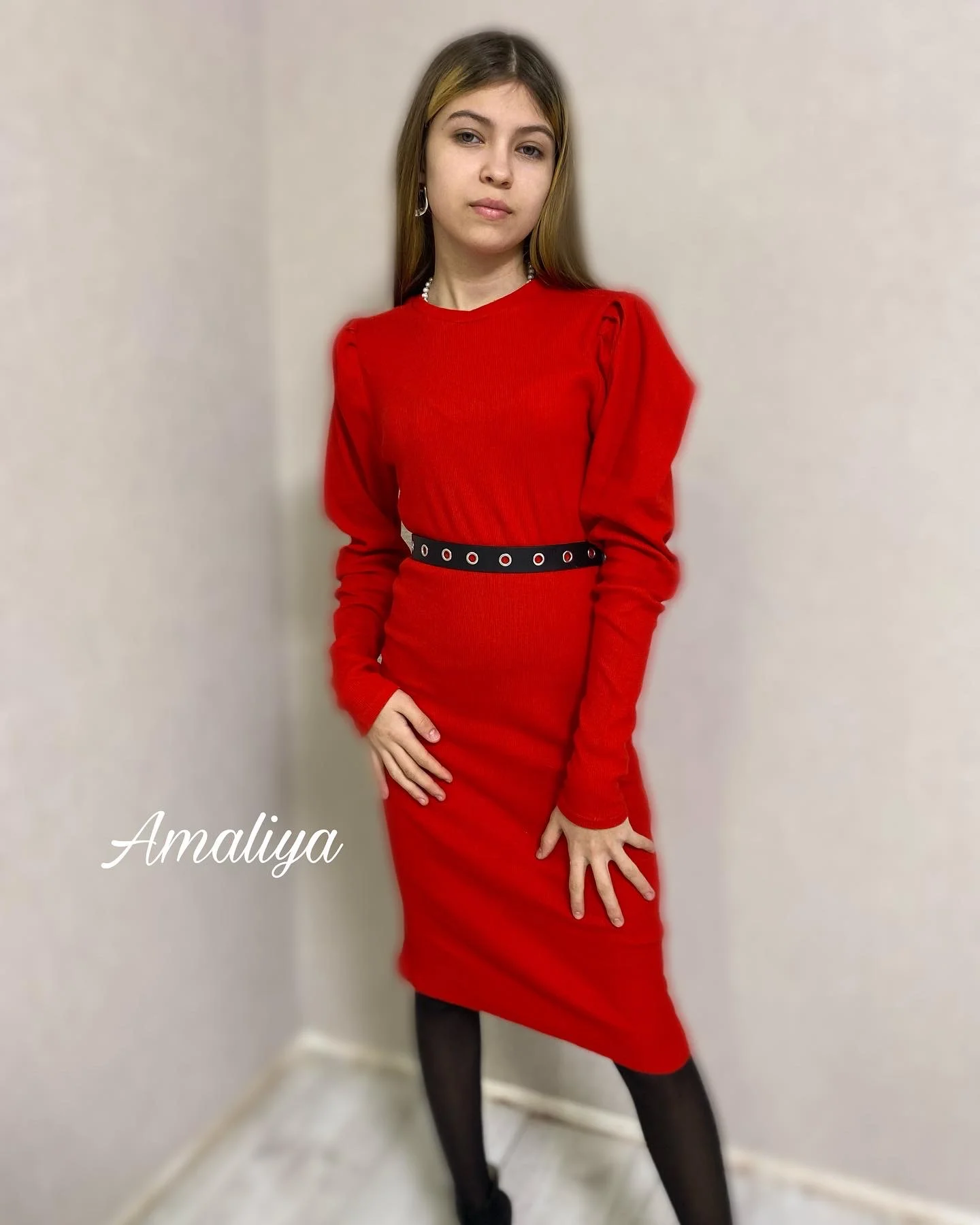 Триктажное женское платье