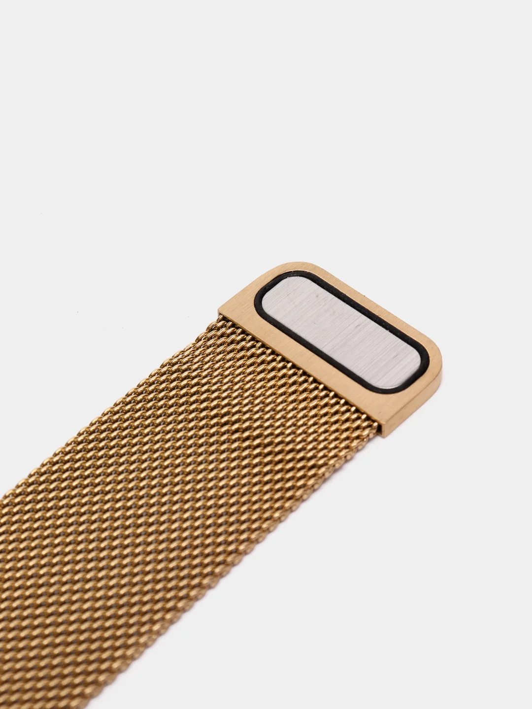 Золотой ремешок для Apple Watch "Миланская петля", металлический
