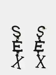 Черный серьги SEX,сережки женские,висюльки,гвоздики, серьги с буквами