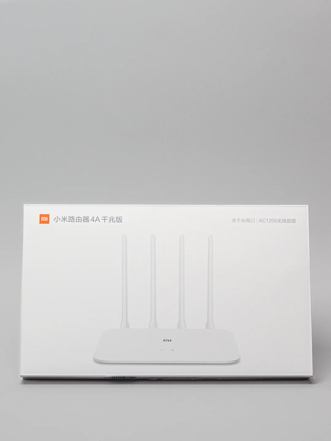 Роутер Xiaomi Mi Wi-Fi Router 4A Gigabit Edition