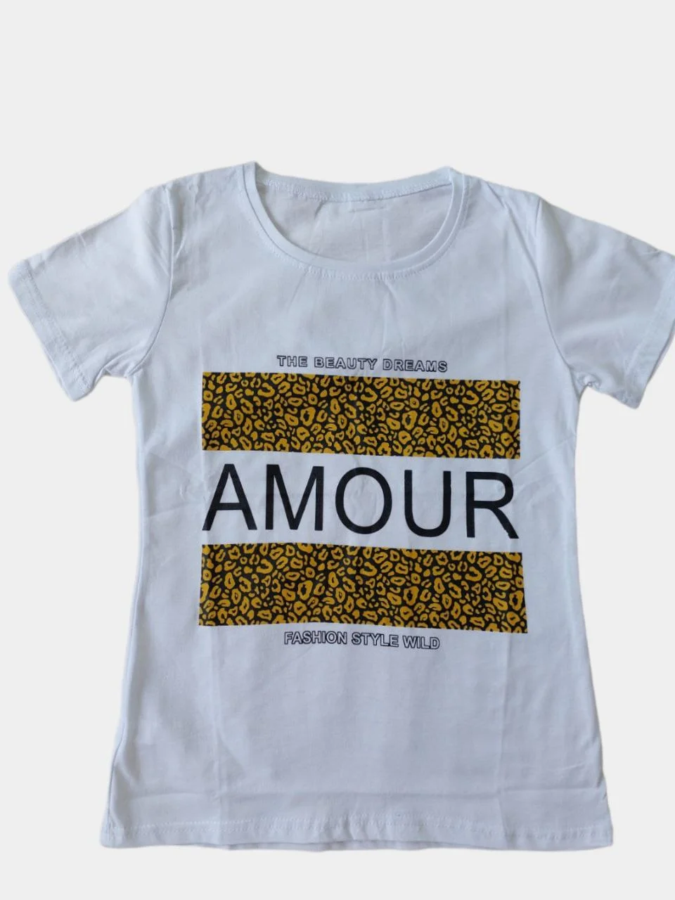 Белый футболка женская белая "Amour"